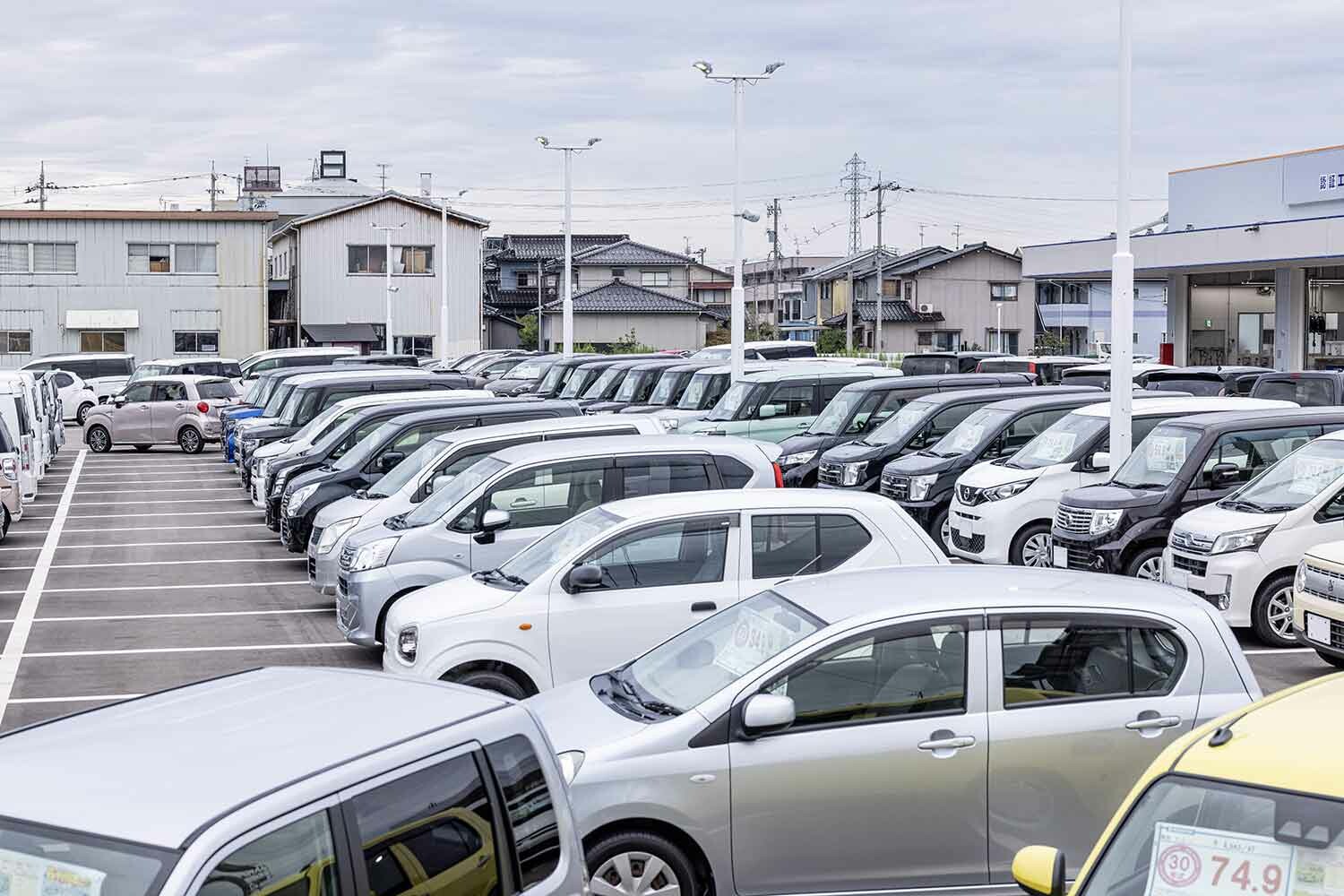 ハッキリいって安くて買い！　新しくて最新装備も付いているのに「イマイチ不人気」で中古が安いコスパ最高のクルマ４選