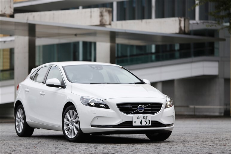 ボルボV40に追加された最新エントリー、「T3」の走りはどうだ？