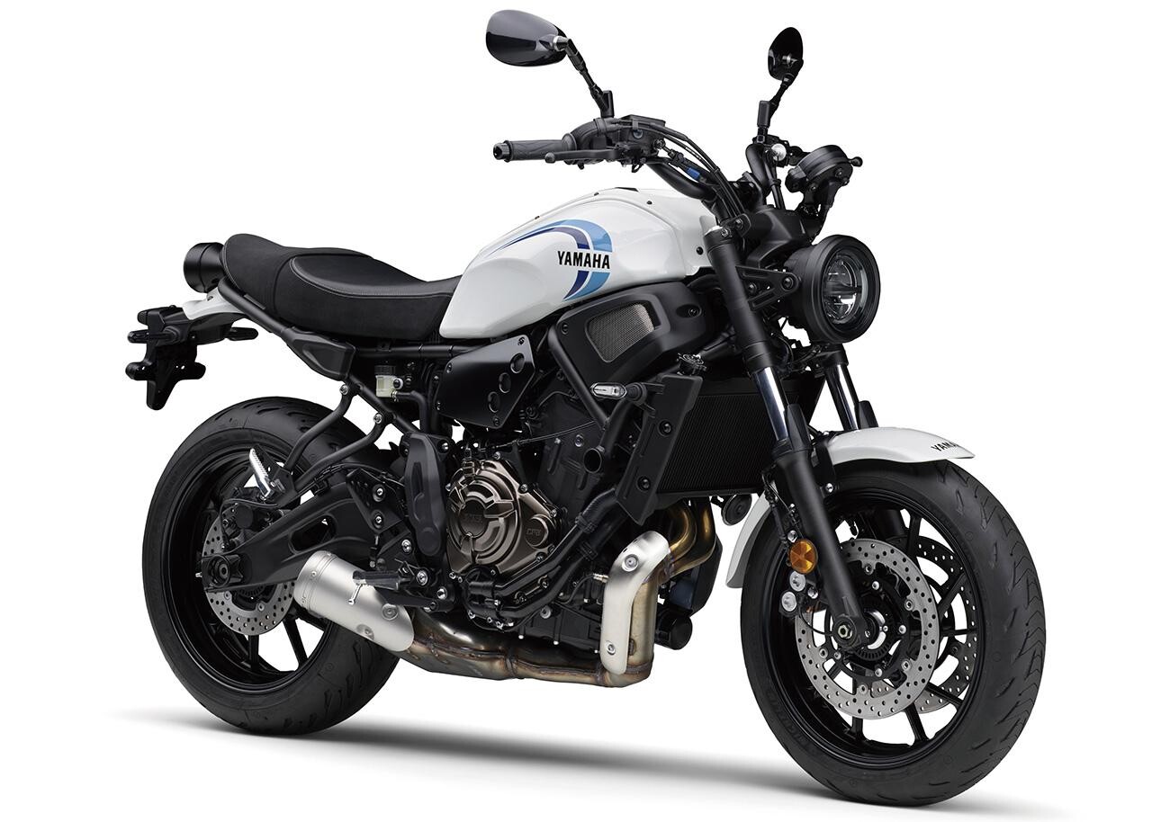 ヤマハ「XSR700」【1分で読める 国内メーカーの2025年現行バイク紹介】