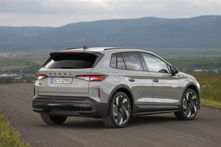 BMWを抜いて欧州3位へ？ 430万円以下の新型クロスオーバーEV「エピック」でシュコダのジャイアントキリングなるか