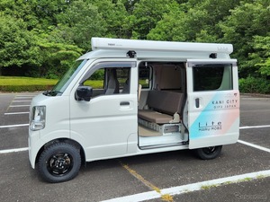 スズキ『エブリイ』が災害時は「シェルター」に、軽キャンピングカーの新たな可能性