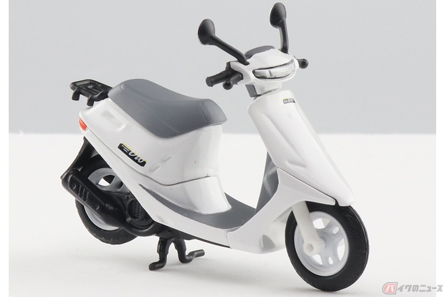 ホンダの2スト原付スクーター Dio が1 32スケールのカプセルトイとなって新登場 バイクのニュース 自動車情報サイト 新車 中古車 Carview