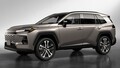 トヨタ 新型「RAV4」初公開！ アクティブ派か、都会派か…個性キワ立つ３スタイルを提供