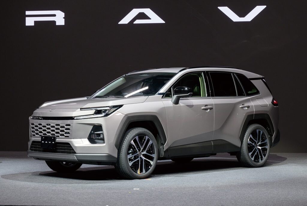 新型RAV4の全貌～エクステリア＆パッケージング～