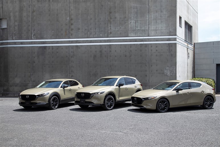 特別仕様車を3モデルに追加！ マツダ「レトロスポーツエディション」発売＆「CX-30」小改良も