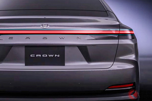 トヨタ新型「クラウンセダン」は全長5m超えの「高級なショーファーカー」となった！ 「いつかはクラウン」が世界進出へ ”セダン“の変遷とは