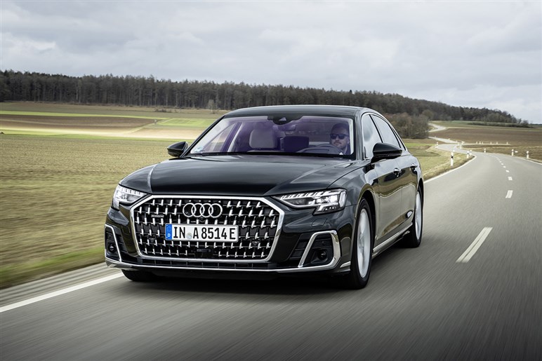 アウディの最高級車 A8 と S8 がマイチェン 業界が注目する レベル3 自動運転が今回も見送られた理由とは Carview 自動車情報サイト 新車 中古車 Carview