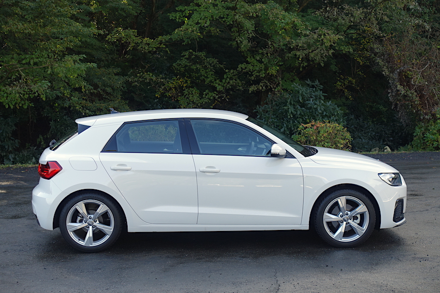 アウディa1 スポーツバック 35 Tfsi アドバンスとs Line 試乗記 Ff 7速at Auto Prove 自動車情報サイト 新車 中古車 Carview