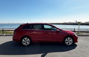 【新型車インプレッション】使い勝手は抜群！「VW ゴルフ ヴァリアントeTSI」