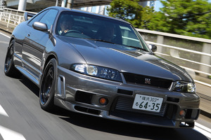 走行約10万キロの中古「R33GT-R」が大変身！ ニスモ大森ファクトリーのデモカーは究極の「グランドツーリングカー」