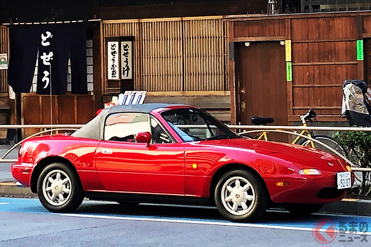 「生き様が見本」 伝説級名車「NAロードスター」の肝となる部分は何だった？ マツダの主査に聞く