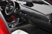 マツダの新世代モデル第2弾はCX-30。大人4人がゆったり座れるCX-3とCX-5の中間サイズ