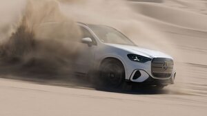 【情報アップデート】伝統と現代性の融合　新型メルセデスGLC EQ　489馬力とエアサスペンションにより、この巨体はオフロード走行にも適している！