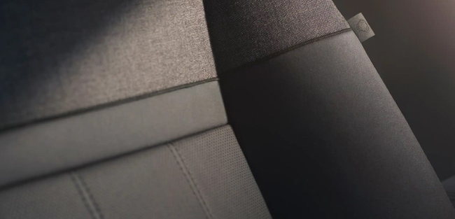 レンジローバー・イヴォークの2024年モデルが日本での予約受注をスタート。よりモダンラグジュアリーな内外装へと刷新