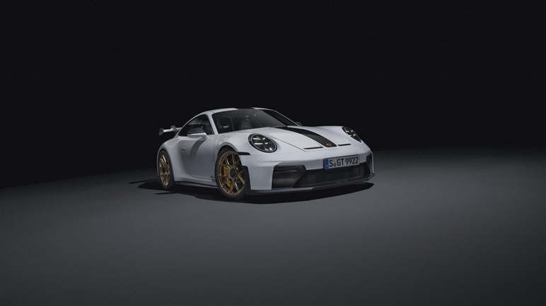 ポルシェ新型「911GT3」初公開！ 4L“ピュア”ボクサーは510PS、「ツーリング」同時発表。2814万円
