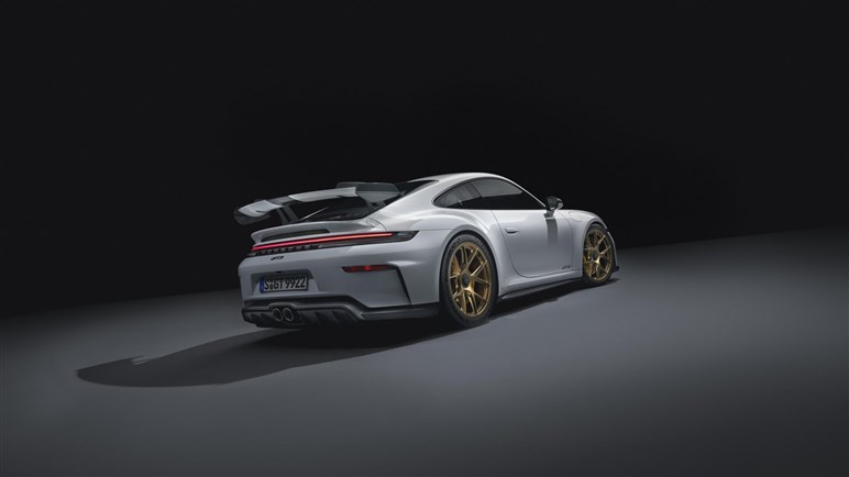 ポルシェ新型「911GT3」初公開！ 4L“ピュア”ボクサーは510PS、「ツーリング」同時発表。2814万円