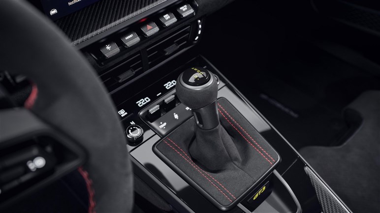 ポルシェ新型「911GT3」初公開！ 4L“ピュア”ボクサーは510PS、「ツーリング」同時発表。2814万円