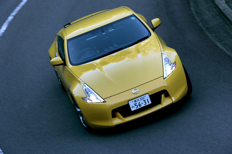 スポーツカー親爺から　ニューZへ、愛のムチ！ 