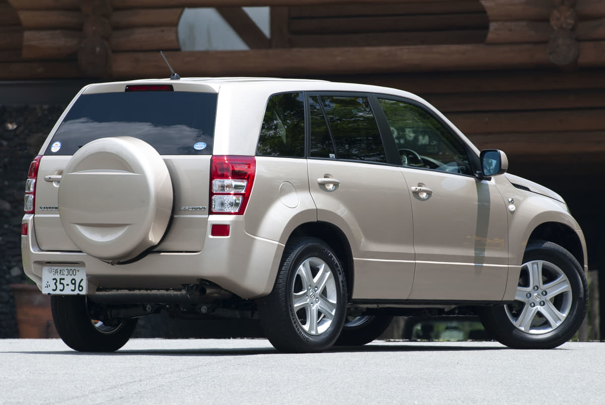 予算100万円未満で探す中古車 コスパに優れるアウトドア系suv４選 Auto Messe Web 自動車情報サイト 新車 中古車 Carview