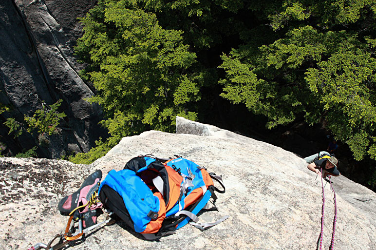 帰巣本能を満たすボルボ V50×ロッククライミング