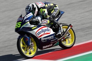 Moto3オーストリア予選：鈴木竜生、転倒経験も2番手フロントロウ獲得。PPはフェナティ