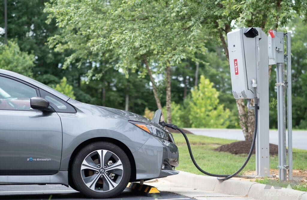 日産自動車が米国で初めて「日産リーフ」用双方向充電器を認可