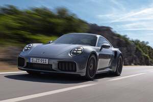 ポルシェの最新作「911ターボS」が登場！ 電動ツインターボ搭載で711ps/800Nmを発揮【新車ニュース】