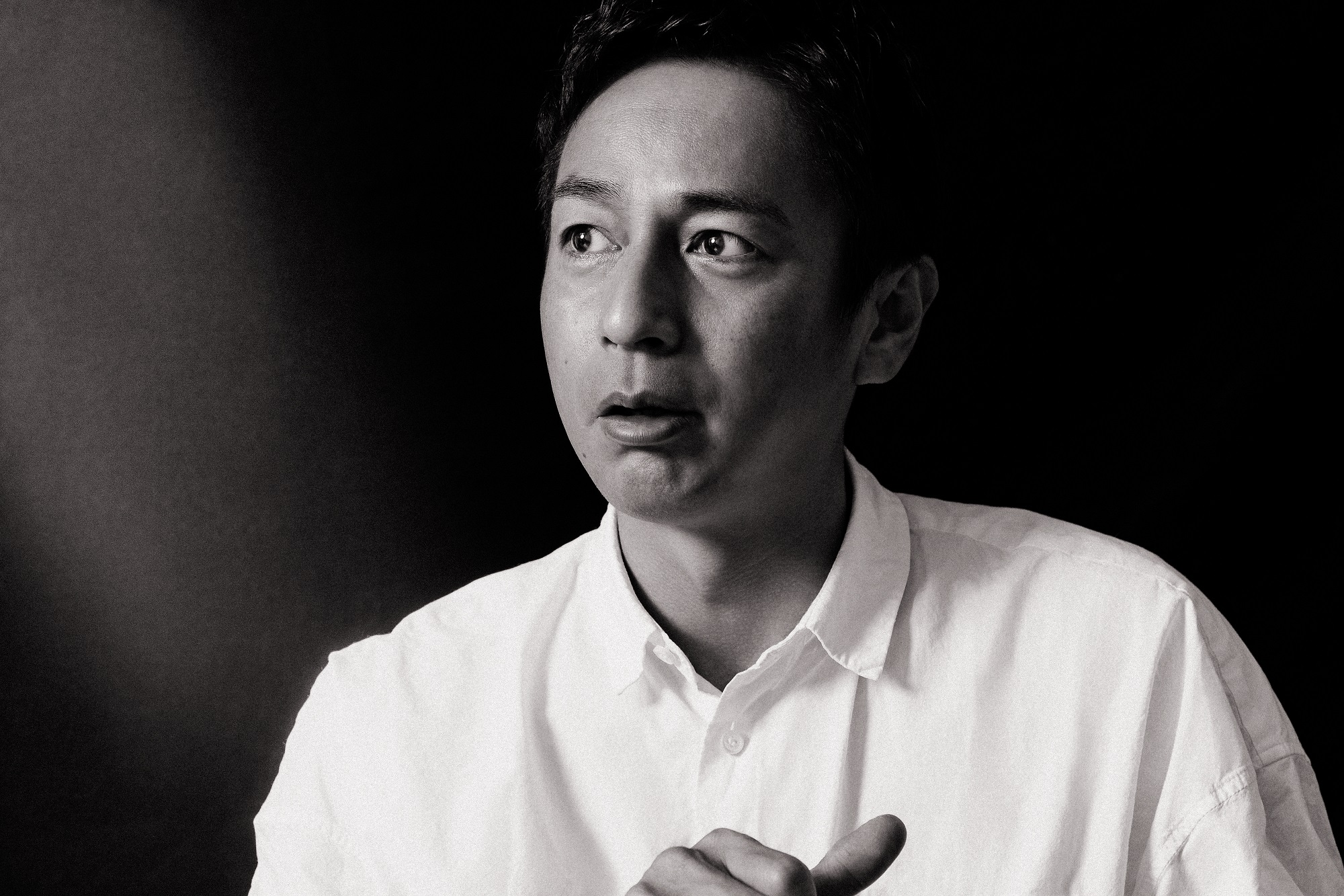 なんだかんだモテ芸人 チュートリアル徳井義実が行き着いた ハイエース Leon 自動車情報サイト 新車 中古車 Carview