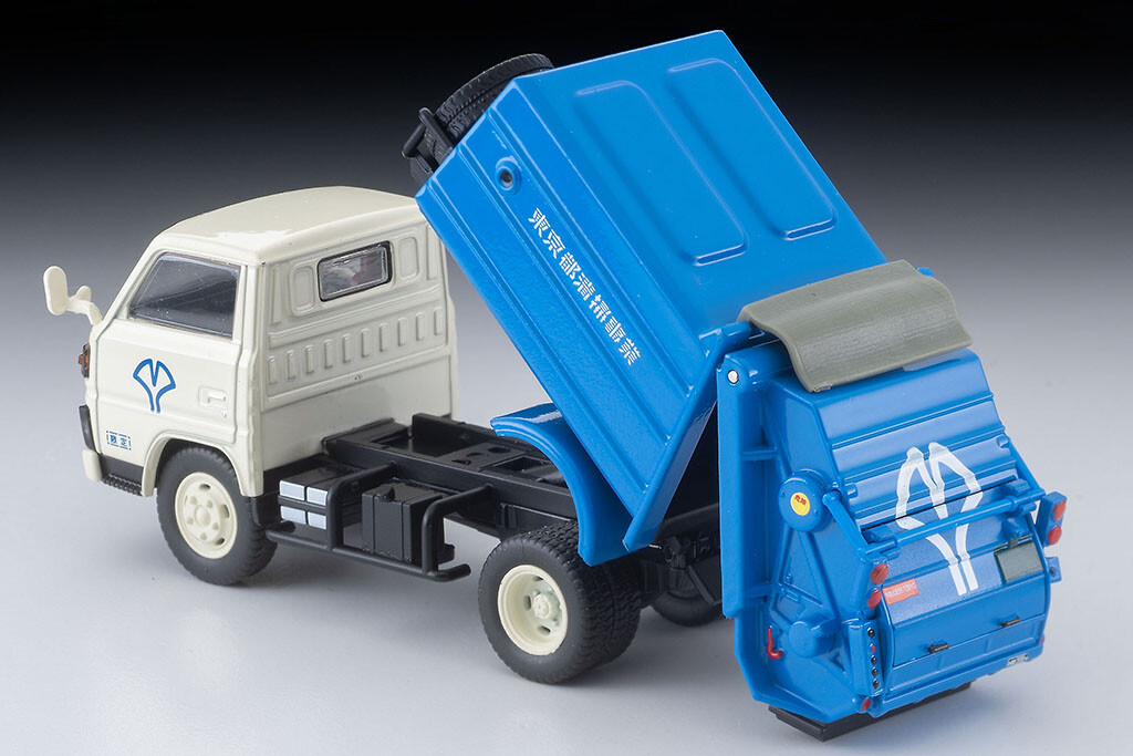 四代目「三菱ふそうキャンター」が清掃車仕様で登場！トミー