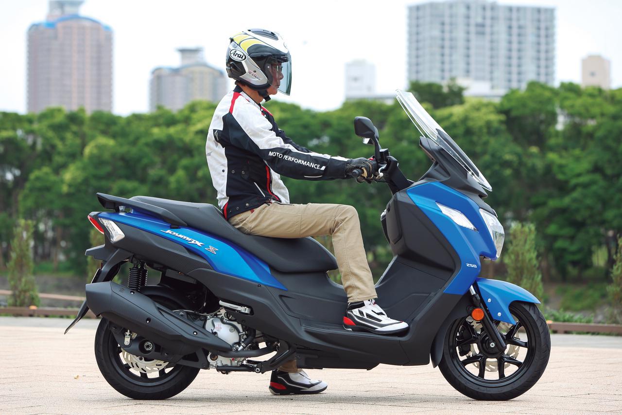 Sym Joymax Z250 試乗インプレ 車両解説 年 税込50万円を切る250ccビッグスクーターが日本上陸 Webオートバイ 自動車情報サイト 新車 中古車 Carview