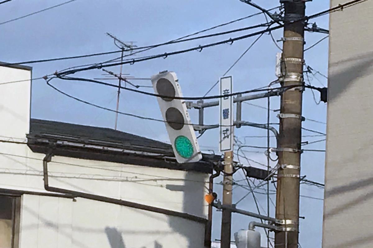 縦型と横型があるのはナゼ 青 黄 赤の自動車用信号の謎 Web Cartop 自動車情報サイト 新車 中古車 Carview