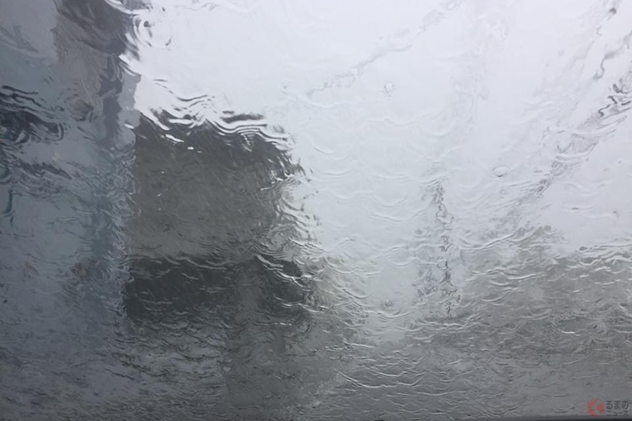 浸水 冠水車 乾けばまた乗れる マフラーに水が入っていたらエンジン始動はng くるまのニュース 自動車情報サイト 新車 中古車 Carview