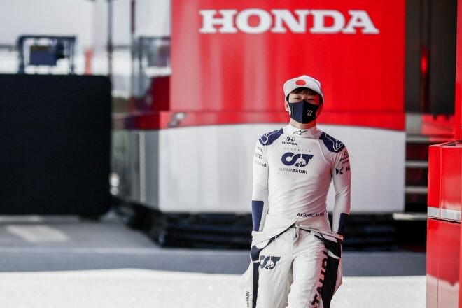 角田裕毅14番手「ソフトタイヤがまるでハードのようにグリップせず厳しい予選に。決勝で追い上げたい」／F1第3戦