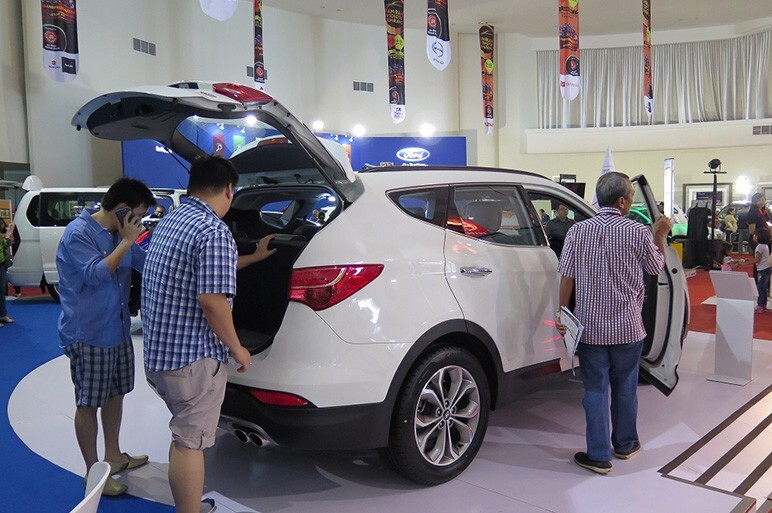 インドネシアのモーターショー、日本メーカー頑張る