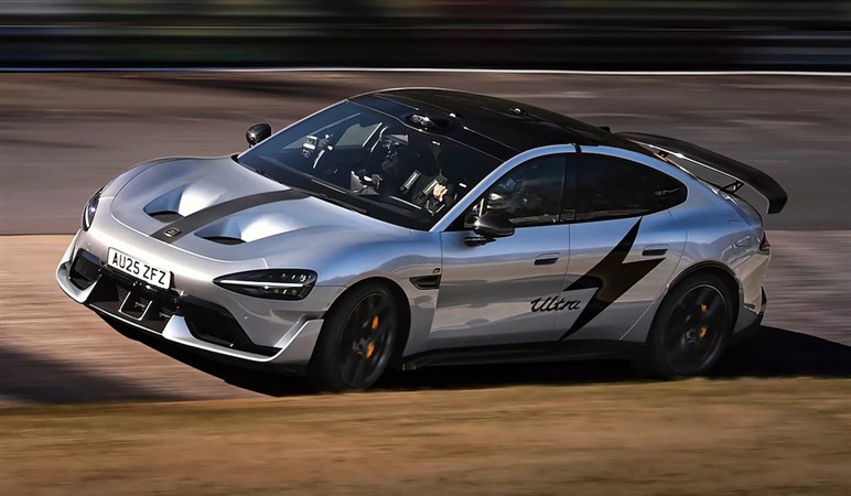 ポルシェも顔面蒼白!? 中国のシャオミ製ハイパーEV「SU7 ウルトラ」が市販車最速でニュルを制覇
