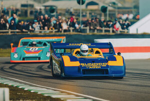 英国人ジャーナリストがドライブした夢のレーシングカー「ポルシェ 917/30」