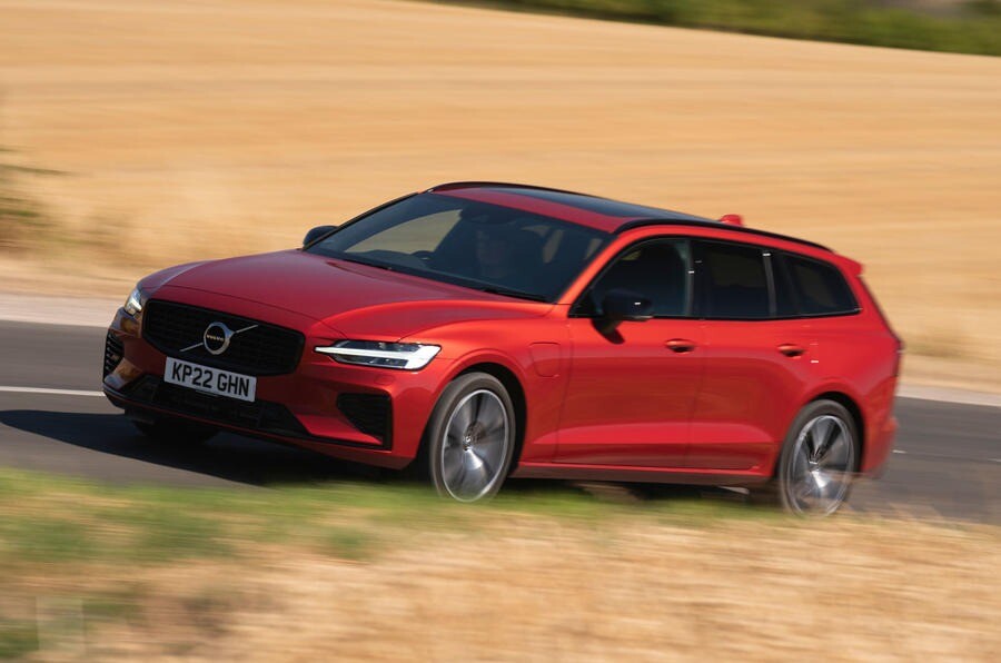 えっ、ステーションワゴン復活？　ボルボ「V60」「V90」販売中止から一転、英国で再導入