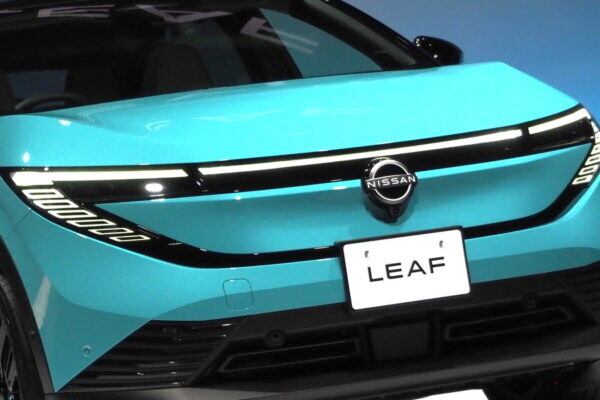 日産の“逆襲”はじまる？ 新型「リーフ」日本仕様がついに登場 EVのパイオニア8年ぶり3代目 価格・航続距離は？