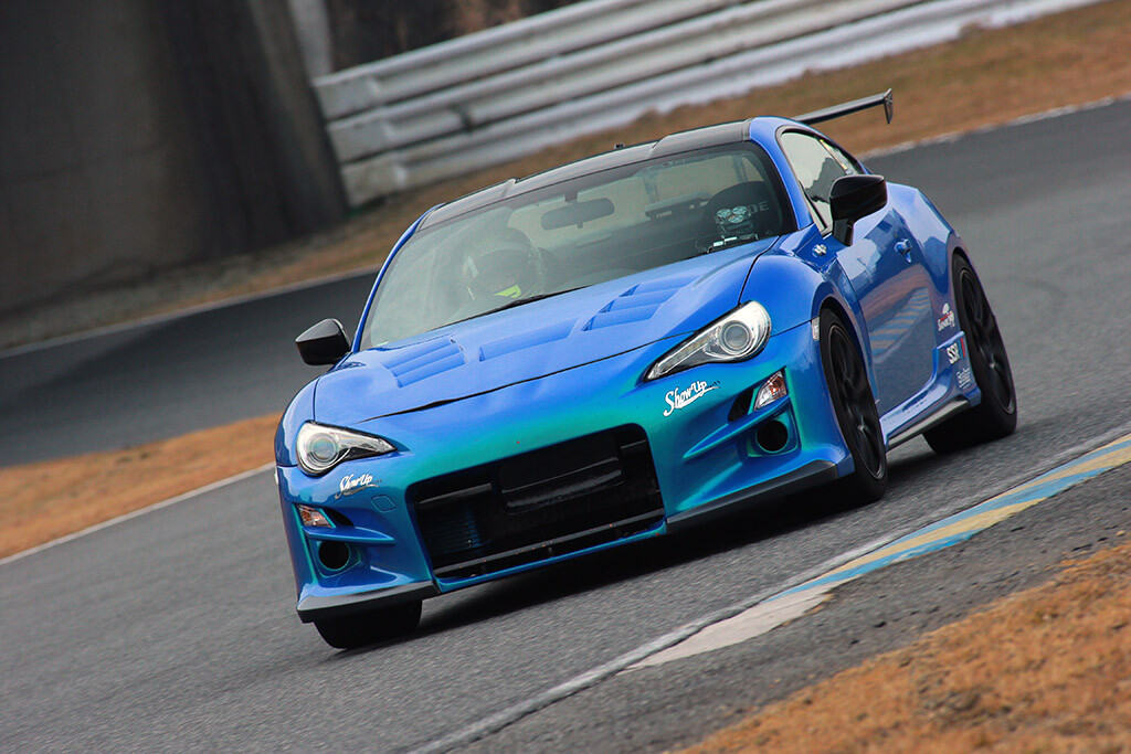 「仮想次期86&BRZ！？」低中速から弾ける2.3Lメカチューン仕様のZN6が面白い！