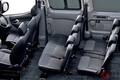 日産の最新「“7人乗り”コンパクトミニバン」の凄さとは!? 全長4.4mの丁度いいサイズな「シエンタの対抗馬」！ 「セレナ」より安い背高“スライドドア”モデル「NV200バネット」とは