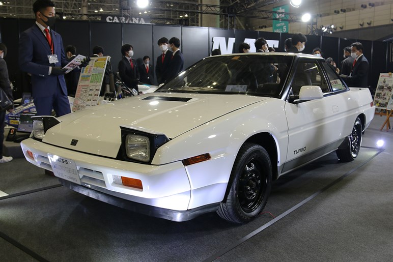 【東京オートサロン23】クルマ好きオジサン歓喜！ 30年以上前のスバル アルシオーネがピッカピカに