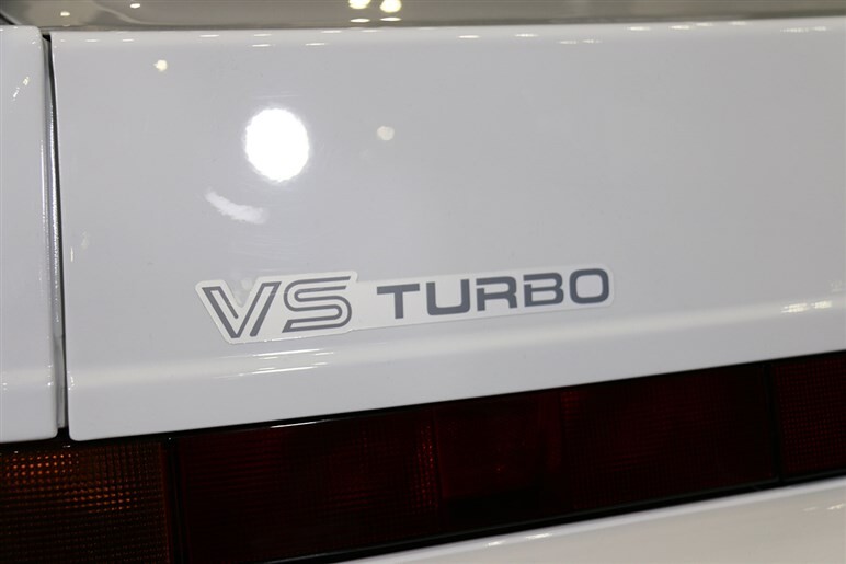 【東京オートサロン23】クルマ好きオジサン歓喜！ 30年以上前のスバル アルシオーネがピッカピカに