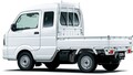【軽トラ】スズキ「キャリイ」一部改良でオシャレ度アップ！ 新色「デニムブルー」設定、安全性も向上