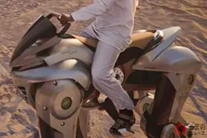 カワサキ「斬新4脚モビリティ」製品化！ 本格悪路性能×「バイク技術」が融合した「スゴいマシン」35年にデビュー！ 2030年「サウジアラビア・リヤド万博」会場で採用目指す