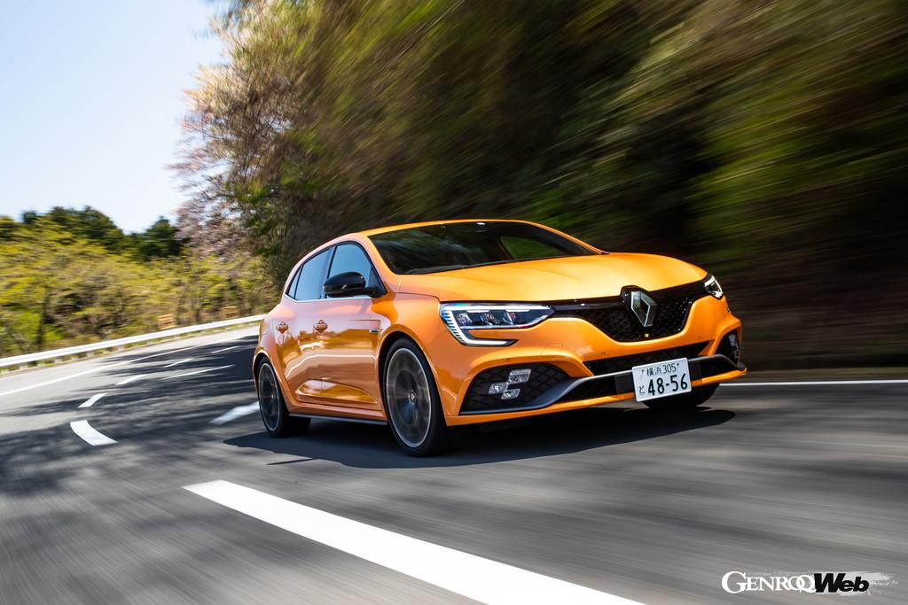ルノーの飛び道具 メガーヌ R S は最後のホットハッチになるか 6速mtも選べる俊足モデルを箱根で試す Genroq Web の写真 自動車情報サイト 新車 中古車 Carview