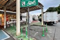思わず笑みが!!　東名高速「港北PA」で出会った期間限定「わかめしおらーめん」のクオリティたるや!!　バイクで行く高速道路グルメ