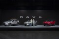 【八方美人】新型「RAV4」の“イイとこ取り”デザインの功罪。格上クラウンやランクル、ハリアー検討層も流れそう