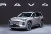 【八方美人】新型「RAV4」の“イイとこ取り”デザインの功罪。格上クラウンやランクル、ハリアー検討層も流れそう