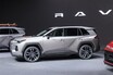 【八方美人】新型「RAV4」の“イイとこ取り”デザインの功罪。格上クラウンやランクル、ハリアー検討層も流れそう