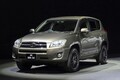 【八方美人】新型「RAV4」の“イイとこ取り”デザインの功罪。格上クラウンやランクル、ハリアー検討層も流れそう